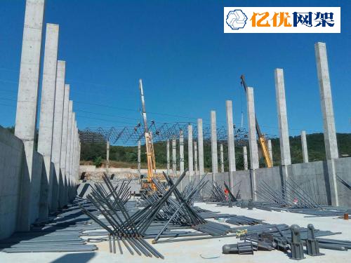 黑龙江料棚网架设计